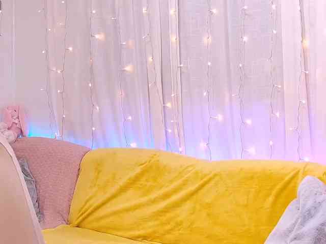 Miss_Milka webcam