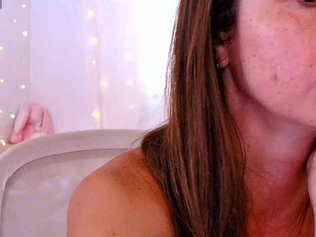 Miss_Milka webcam
