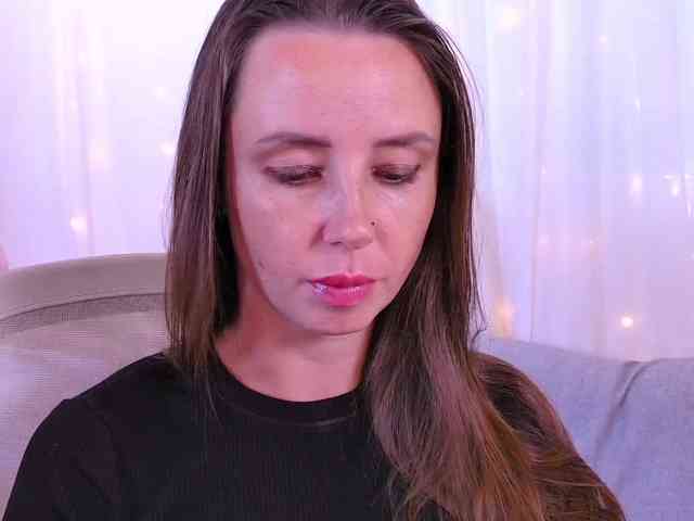 Miss_Milka webcam