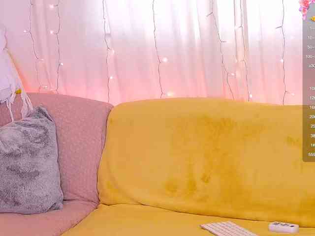 Miss_Milka webcam