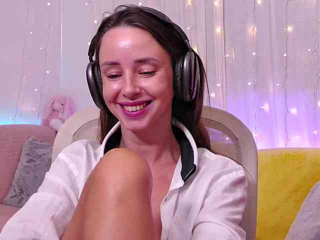 Miss_Milka webcam