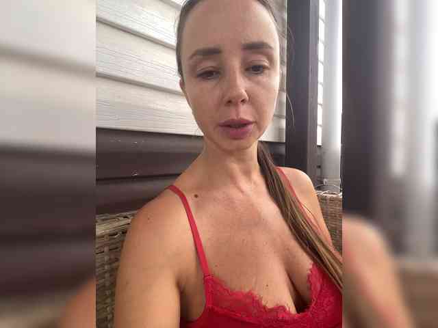 Miss_Milka webcam