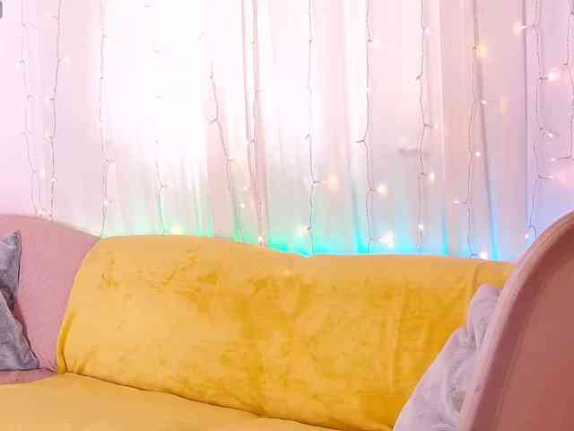 Miss_Milka webcam