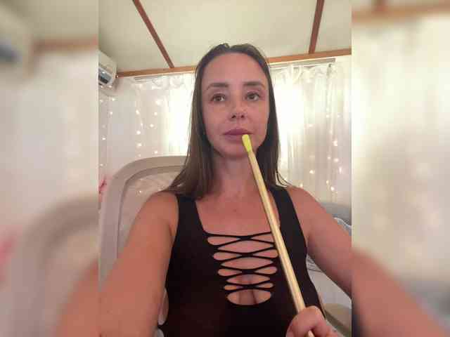 Miss_Milka webcam