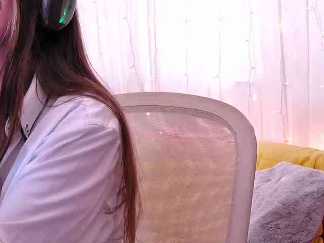 Miss_Milka webcam