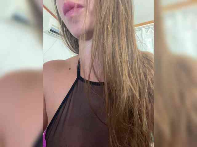 Miss_Milka webcam