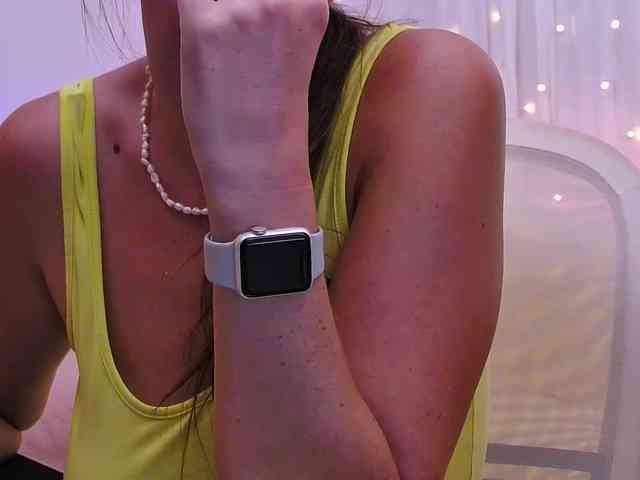 Miss_Milka webcam