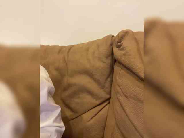 Miss_Milka webcam