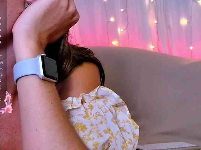 Miss_Milka webcam
