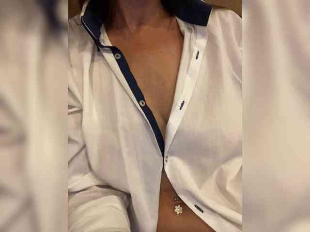 Miss_Milka webcam