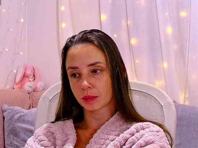 Miss_Milka webcam