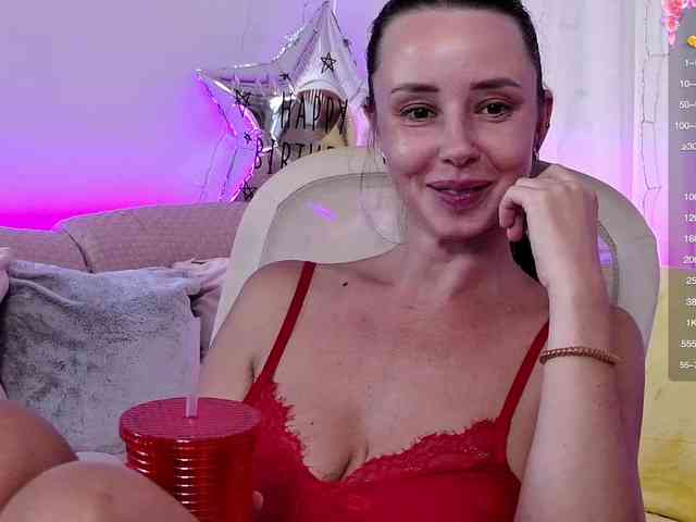 Miss_Milka webcam