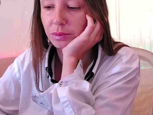 Miss_Milka webcam
