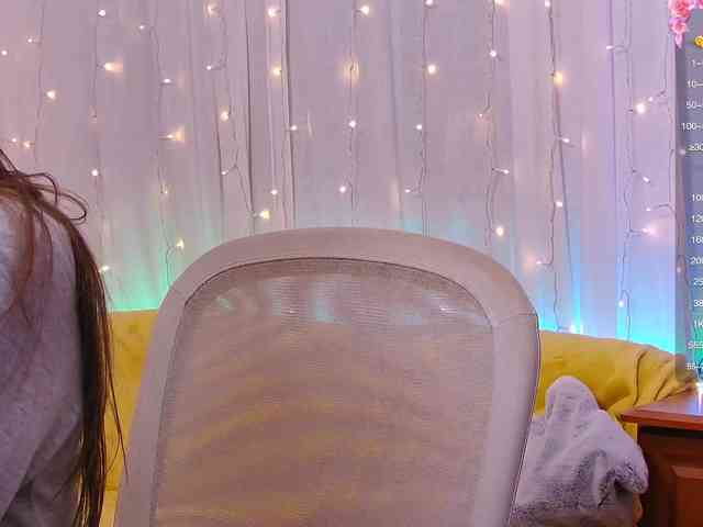 Miss_Milka webcam
