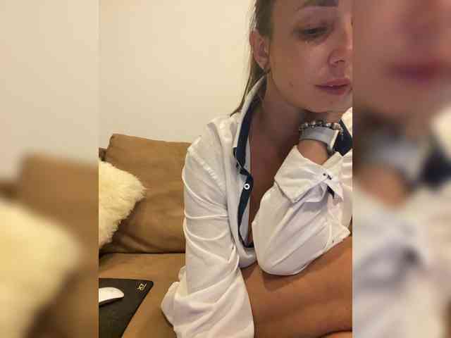 Miss_Milka webcam
