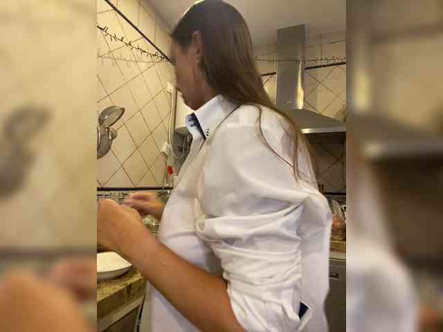 Miss_Milka webcam