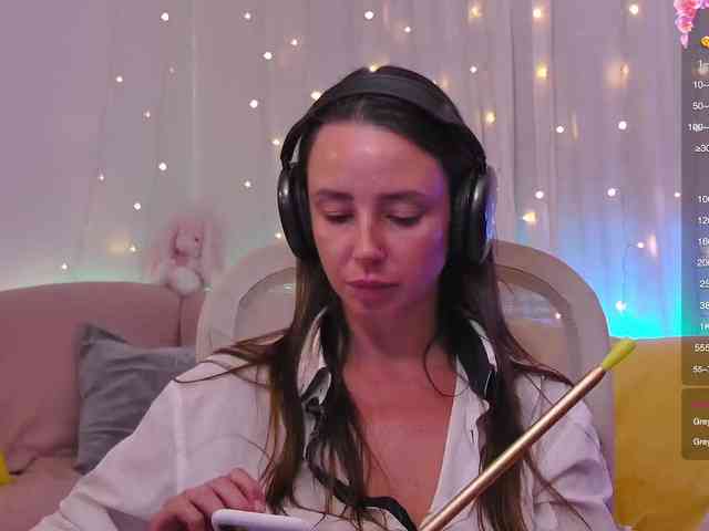 Miss_Milka webcam