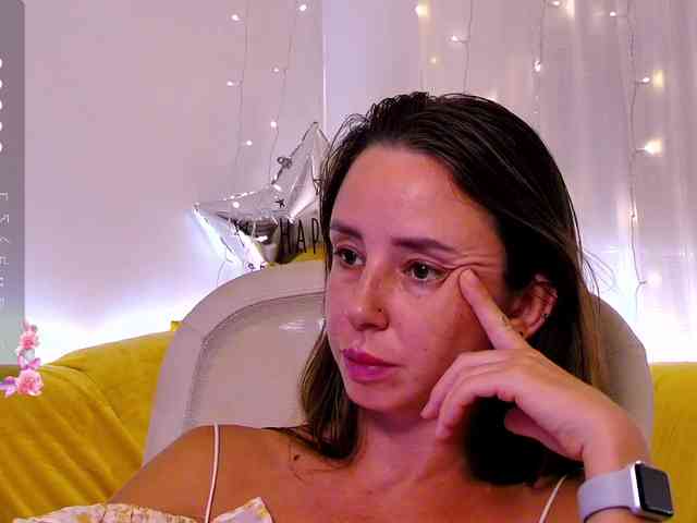 Miss_Milka webcam
