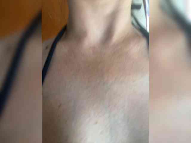 Miss_Milka webcam