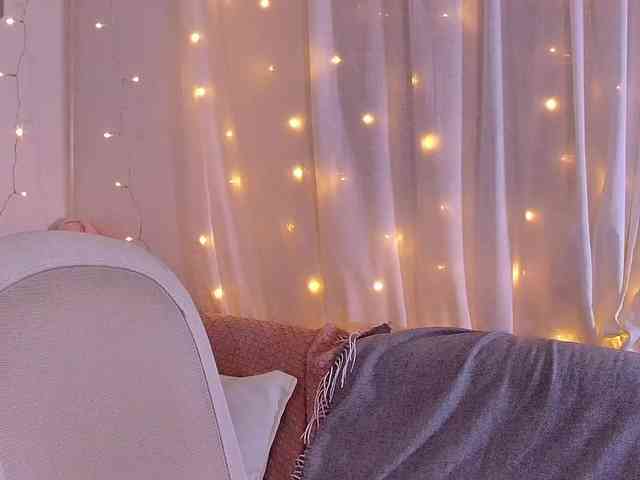Miss_Milka webcam