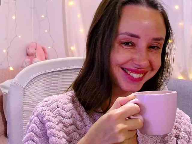 Miss_Milka webcam