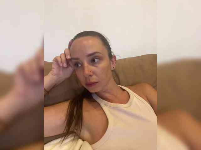 Miss_Milka webcam