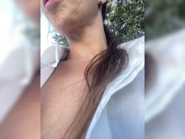 Miss_Milka webcam