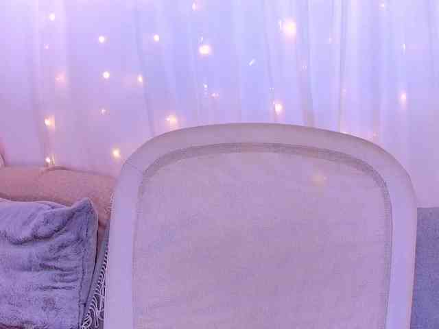 Miss_Milka webcam