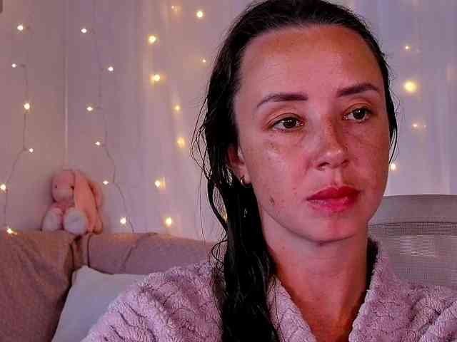 Miss_Milka webcam