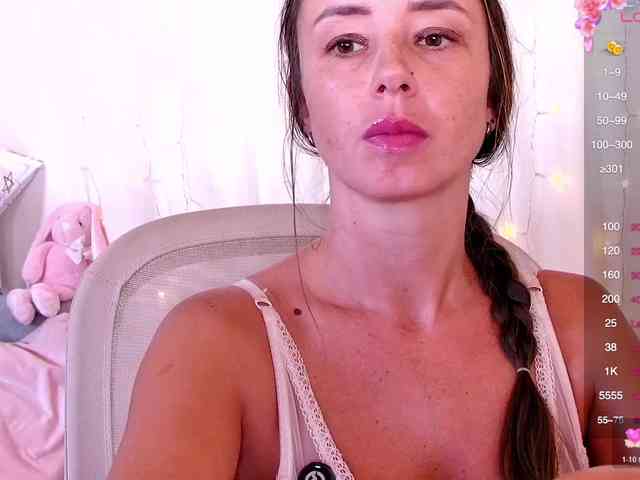 Miss_Milka webcam