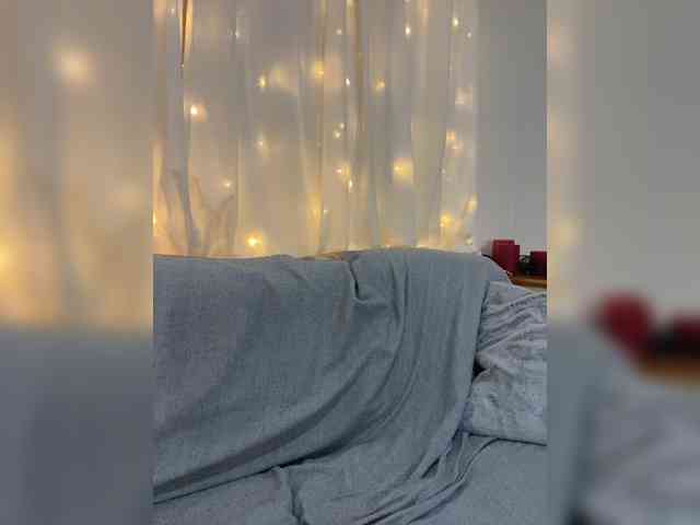 Miss_Milka webcam