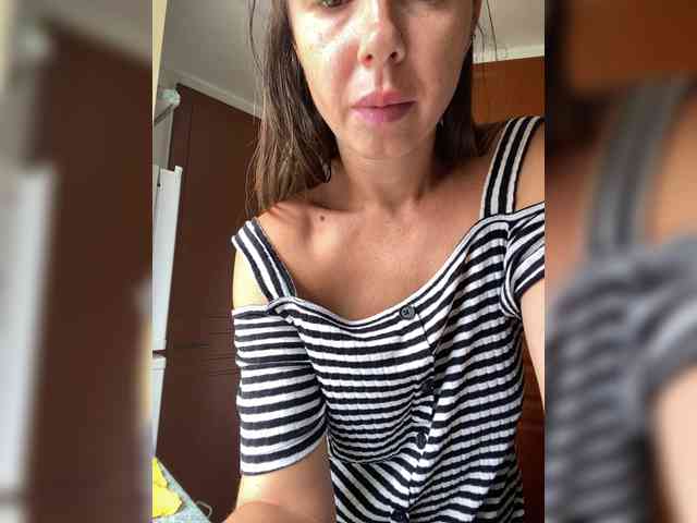 Miss_Milka webcam