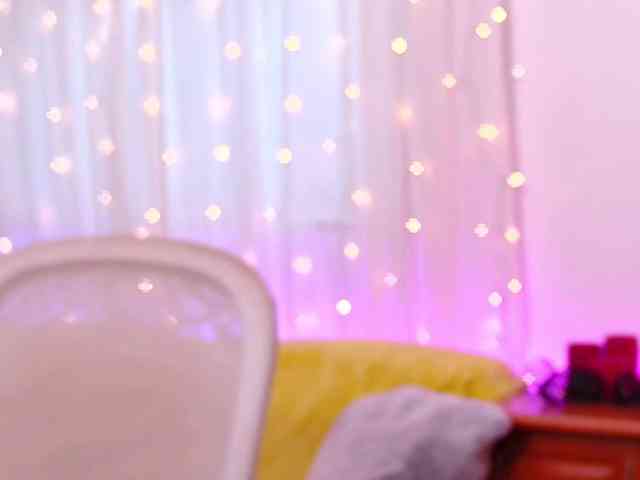 Miss_Milka webcam
