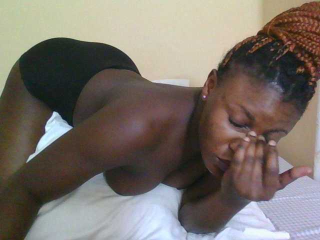 Babyrozzilah's BongaCams show and profile