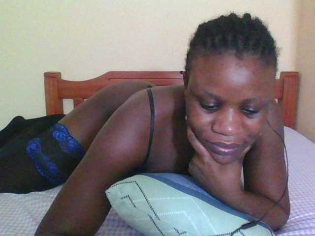 Babyrozzilah live cam on BongaCams