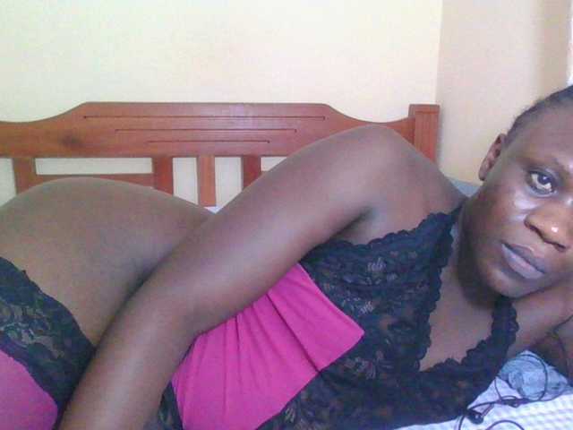 Babyrozzilah live cam on BongaCams
