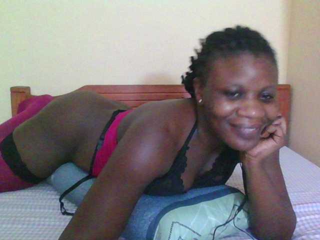 Babyrozzilah live cam on BongaCams