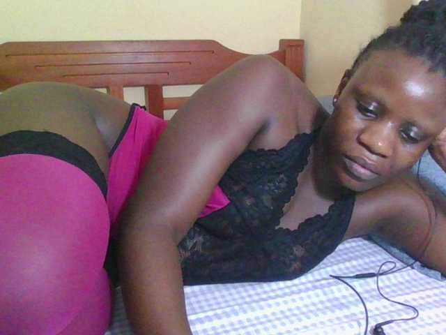 Babyrozzilah live cam on BongaCams