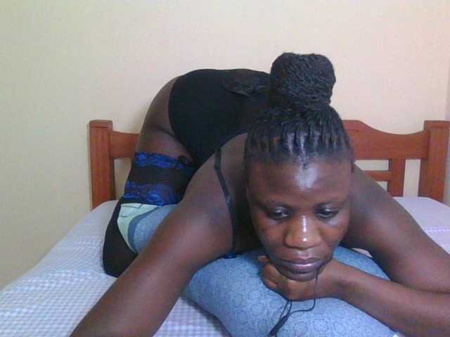 Babyrozzilah live cam on BongaCams