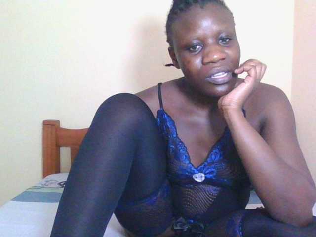 Babyrozzilah live cam on BongaCams