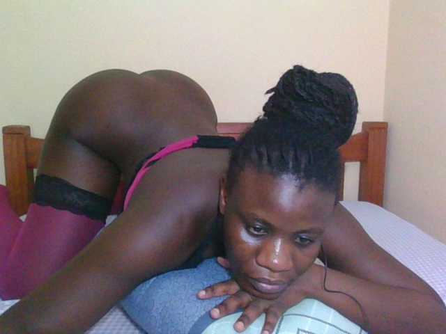 Babyrozzilah live cam on BongaCams