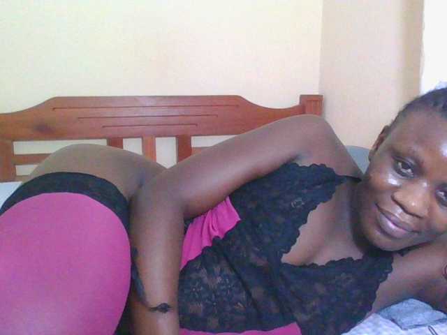 Babyrozzilah live cam on BongaCams