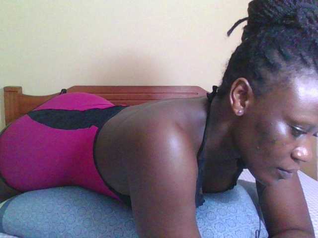 Babyrozzilah live cam on BongaCams