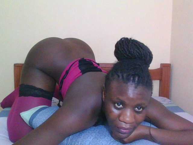 Babyrozzilah live cam on BongaCams