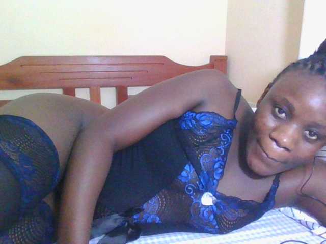 Babyrozzilah live cam on BongaCams
