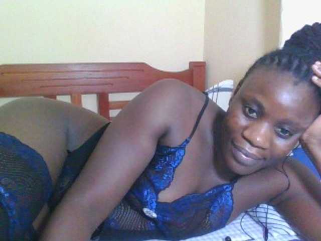Babyrozzilah live cam on BongaCams