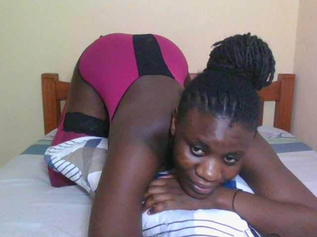 Babyrozzilah live cam on BongaCams