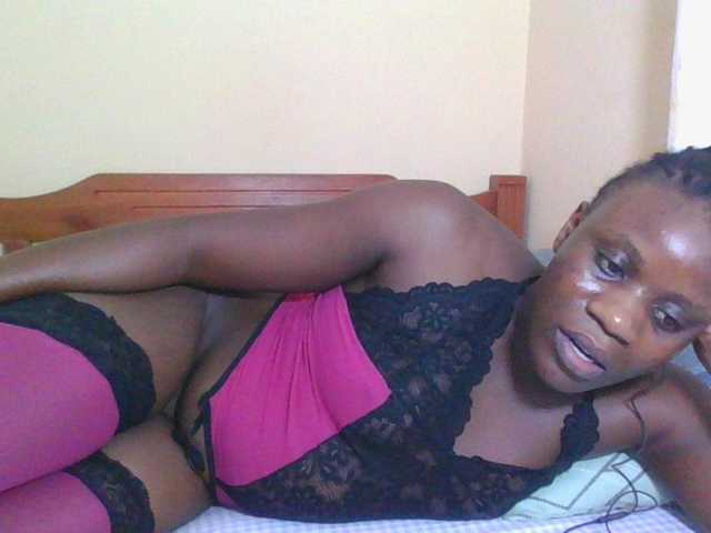 Babyrozzilah live cam on BongaCams