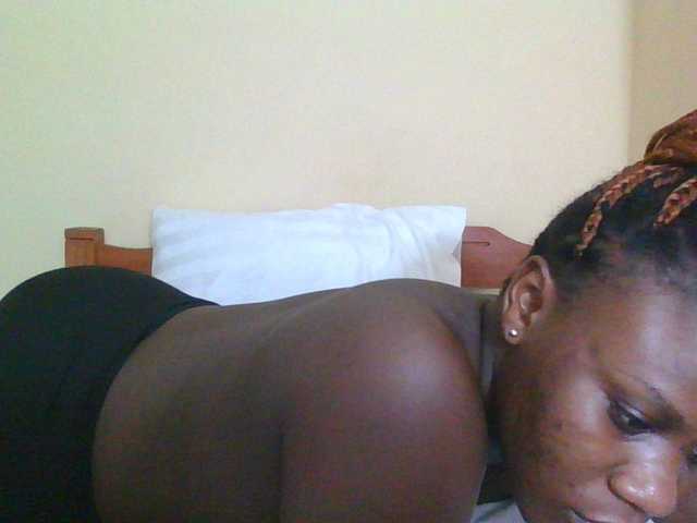 Babyrozzilah's BongaCams show and profile