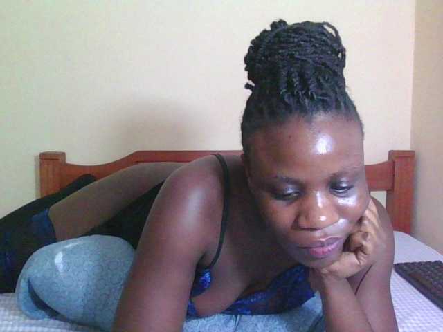 Babyrozzilah live cam on BongaCams
